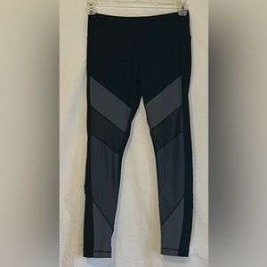90 Degree Athletic Stretch Leggings